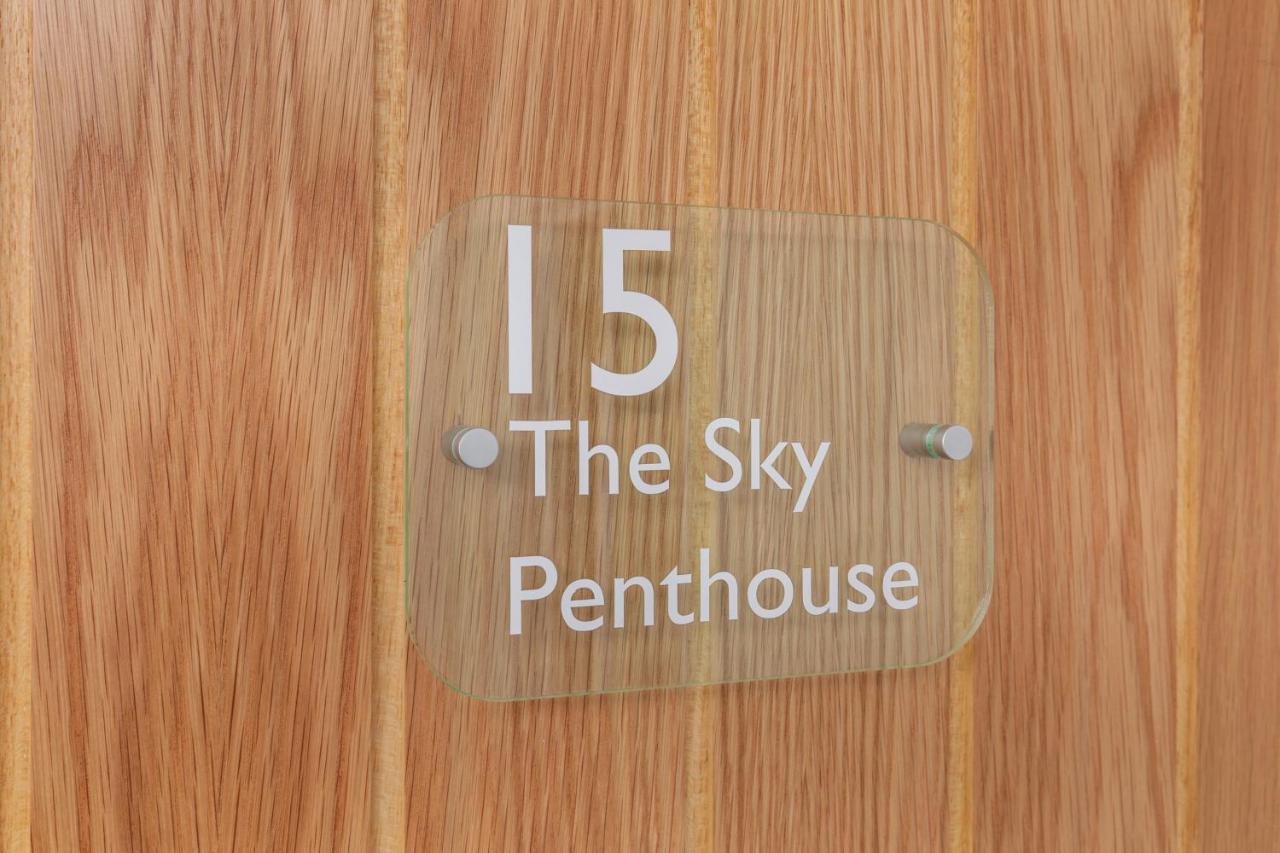 The Sky Penthouse Apartamento Winchester Exterior foto